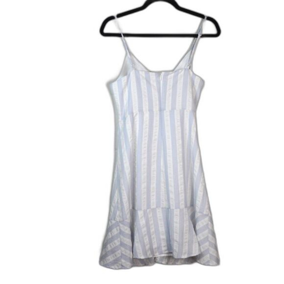 NWT Cupcakes and Cashmere Corsiva Dress Sz 8 Coquette Summer Feminine Romantic - Picture 2 of 9